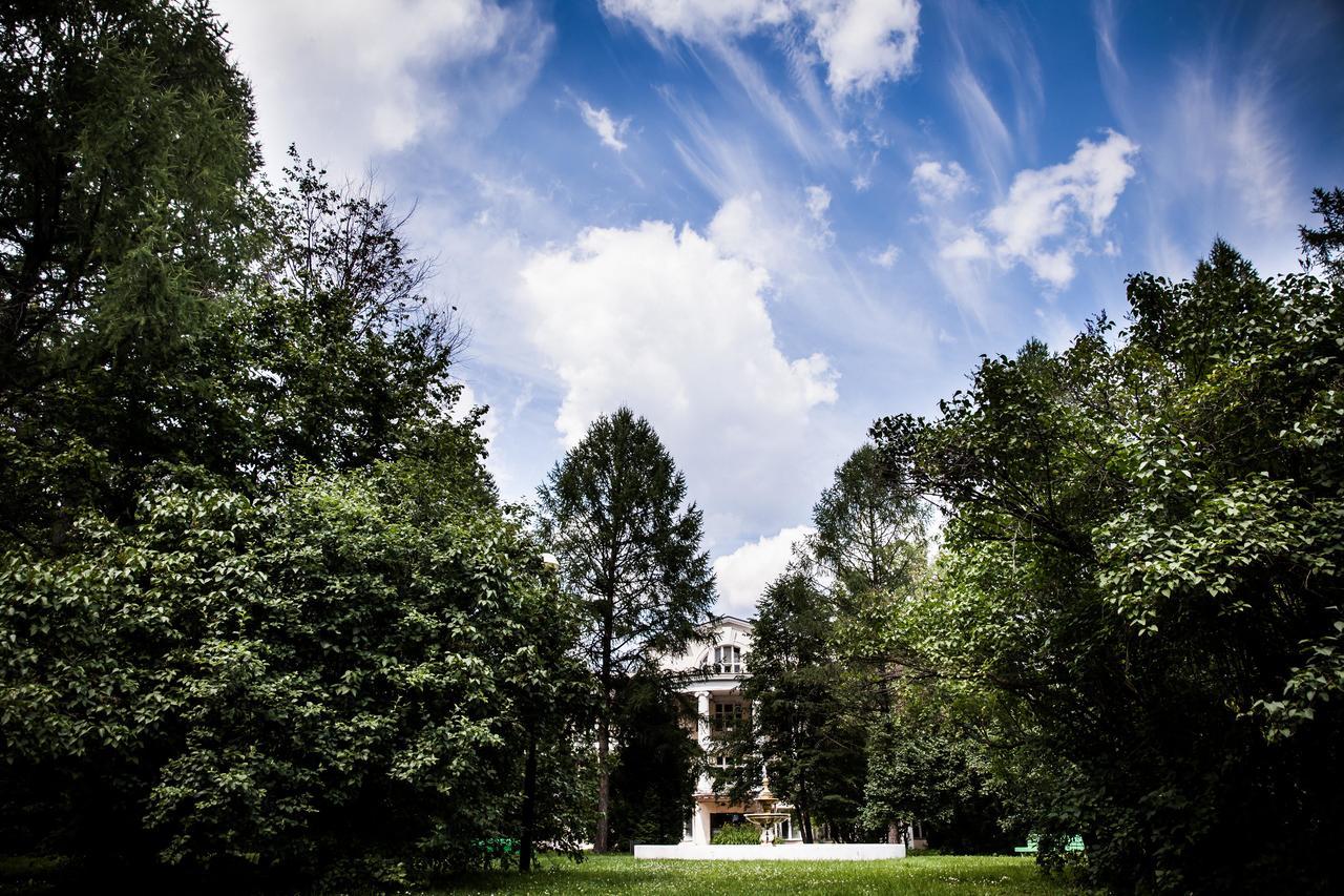 Hotel Abramtsevo Khotkovo Exterior photo